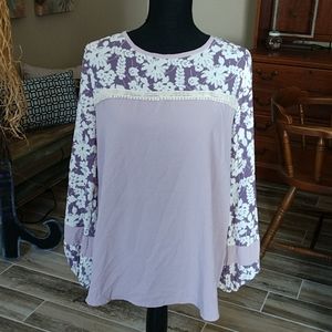 Hailey & co top, size medium